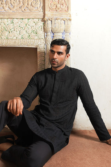 "CHASHM" KURTA
